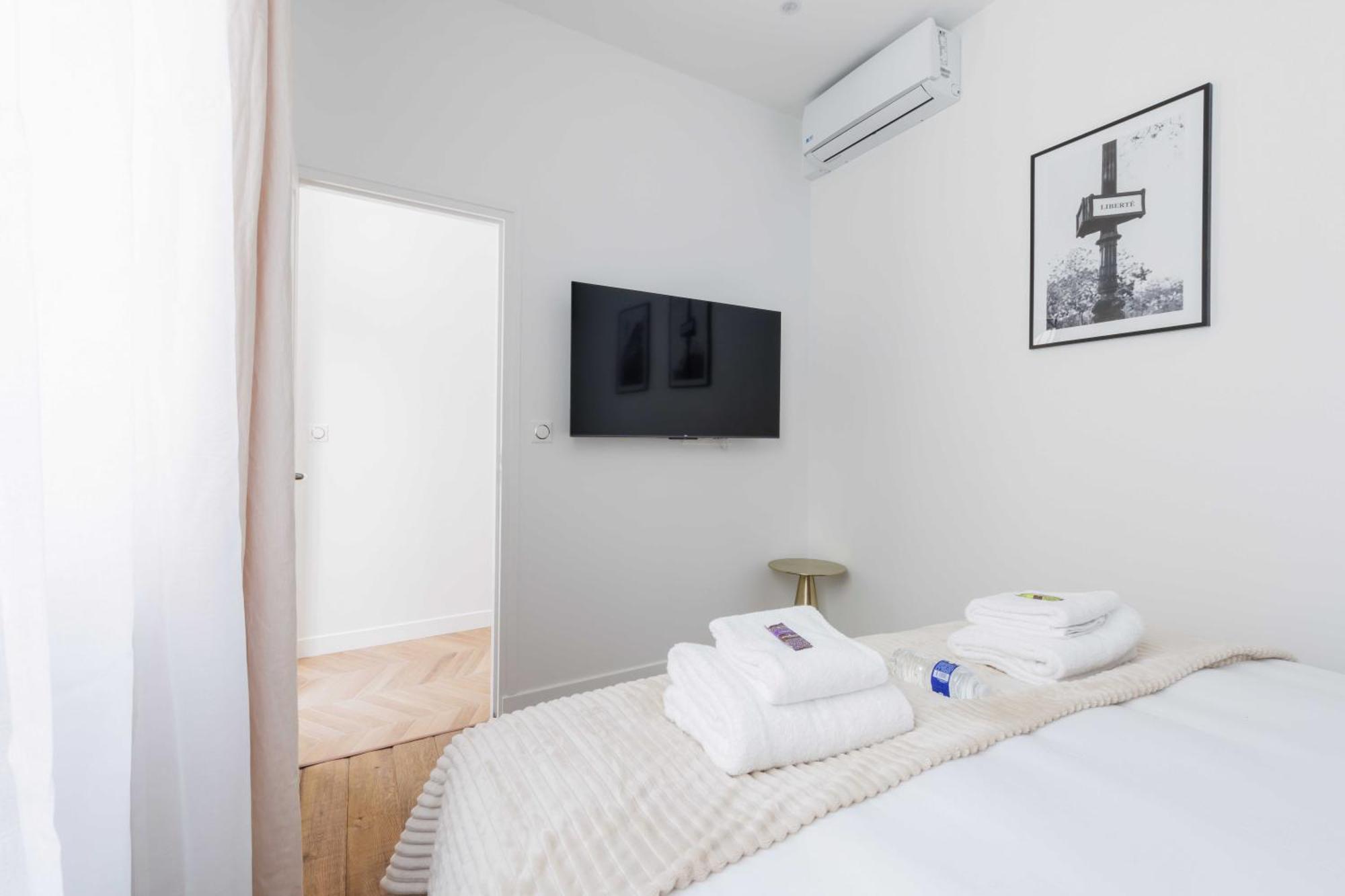 Charmant Appartement 2Br-6P - Gare De L'Est París Exterior foto